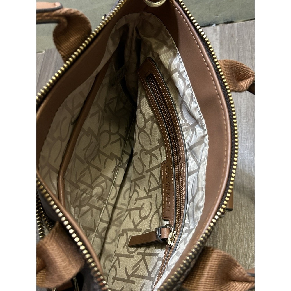 Calvin Klein women handbag